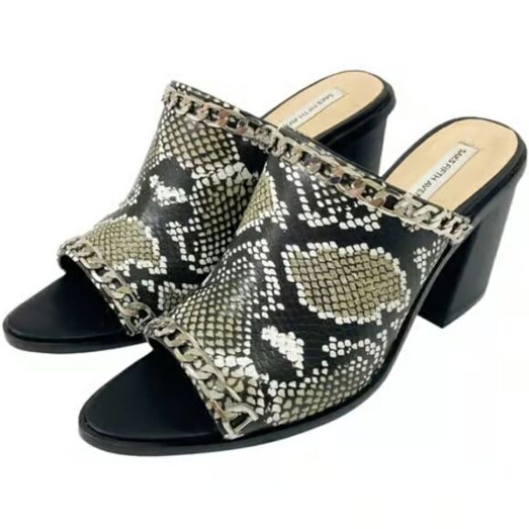 BRAND NEW SAKS FIFTH AVENUE COLLECTION LEATHER SANDALS - Picture 1 of 14